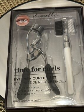 Danielle Creations White & Silver Eyelash Curler Set - Time for Curls